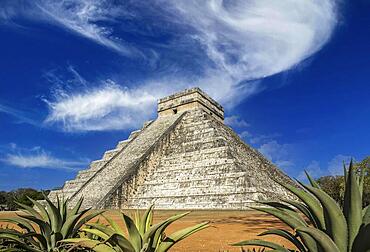 Beautiful pyramid of Chichen Itza UNESCO heritage. Yucatan, Mexico, Central America