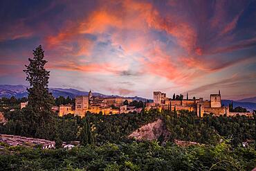 Sunset of the wire from the Albaicin neighborhood. Spain