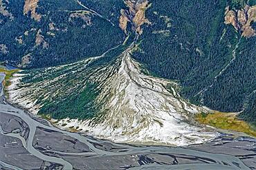 Aerial view of the boulder fields at Bullion Creek, foreground Slims River, Kluane Mountains, Yukon Territory, Canada, North America