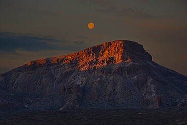 Sunrise, Alto de Guajara, 2717m, Teide National Park, Tenerife, Canary Islands, Spain, Europe