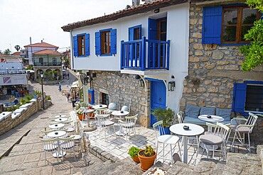 Cosy Mediterranean village with stone houses and blue accents, Afytos, Afitos, Athitos, Kassandra Peninsula, Chalkidiki, Halkidiki, Greece, Europe