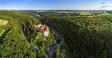 Pieskowa Skala Castle, Suloszowa, Poland, Europe