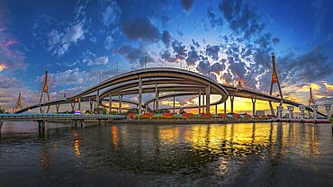 Panorama, The Bhumibol Bridge1 or Industrial Ring Bridge in night time
