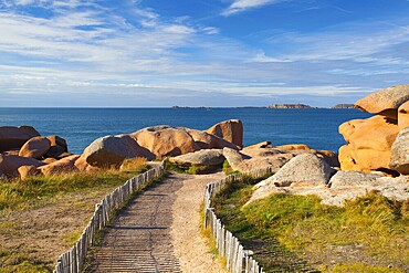 Pink Granite Coast in Brittany near Ploumanach, France, Europe