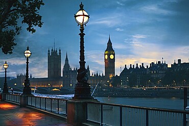London sunset skyline Bigben and Thames river