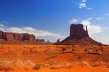 Iconic peaks of rock formations in the Navajo Tribal Park of Monument Valley in Utah, USA