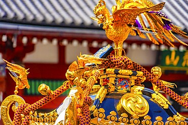 Mikoshi (Sensoji Temple) of the three shrines festival. Shooting Location: Taito-Ku, Tokyo