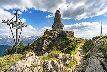 Fantastic hike on the Grunten in the Allgau via the Burgberger Hornle and the Starzlachklamm near Sonthofen, Immenstadt