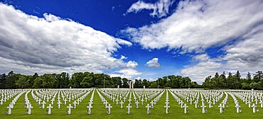 Spacious American military cemetery with a row of white crosses, Luxembourg American Cemetery and Memoria, Luxembourg, Grand Duchy of Luxembourg