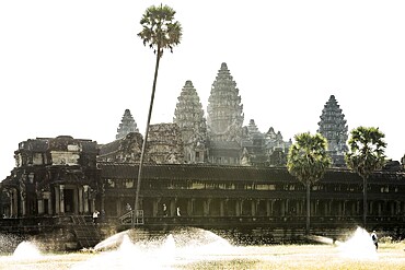 Angkor Wat, Angkor, UNESCO World Heritage Site, Siem Reap, Cambodia, Indochina, Southeast Asia