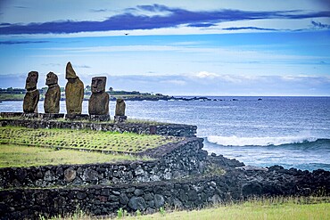 Moais in Tahai at sunset, Rapa Nui, Easter Island.
