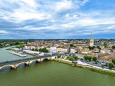 Libourne from a drone, Gironde, Nouvelle-Aquitaine, Saint-Emilion and Pomerol, Southwestern France