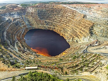 Aerial view of Corta Atalaya open pit mine, copper mine, Rio Tinto, Minas de Rio Tinto, Andalusia, Spain