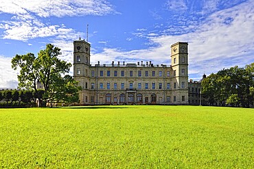 The area in front of the palace in Gatchina. Sunny summer day