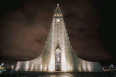 Hallgrimskirkja. A symmetrical masterpiece of concrete and light. Rejkjavik, Iceland