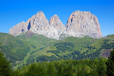Sassolungo Group, Sella Pass, Trento and Bolzano Provinces, Italian Dolomites, Italy, Europe