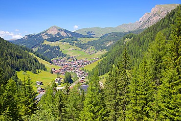 View over town, Selva Gardena, Gardena Valley, Bolzano Province, Trentino-Alto Adige/South Tyrol, Italian Dolomites, Italy, Europe