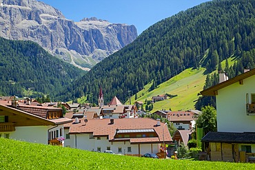 View over town, Selva Gardena, Gardena Valley, Bolzano Province, Trentino-Alto Adige/South Tyrol, Italian Dolomites, Italy, Europe