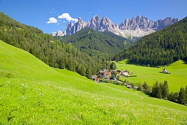 Val di Funes, Bolzano Province, Trentino-Alto Adige/South Tyrol, Italian Dolomites, Italy, Europe