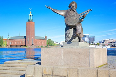 The City Hall and Evert Taube statue, Kungsholmen, Stockholm, Sweden, Scandinavia, Europe