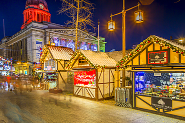 Christmas Market, Carousel and City Council Building on Old Market Square at dusk, Nottingham, Nottinghamshire, England, United Kingdom, Europe