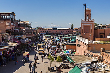 Elevated view of Jemaa el Fna (Djemaa el Fnaa) Square, UNESCO World Heritage Site, during daytime, Marrakesh, Morocco, North Africa, Africa