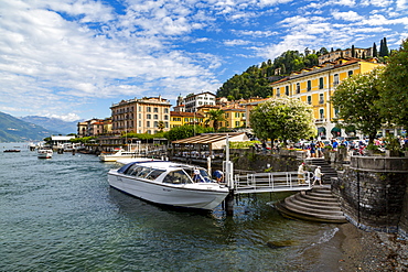 View of Lake Como and Bellagio, Province of Como, Lake Como, Lombardy, Italian Lakes, Italy, Europe