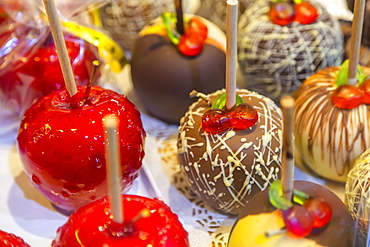 Toffee apples