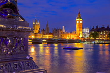 River Thames and Houses of Parliament at dusk, London, England, United Kingdom, Europe