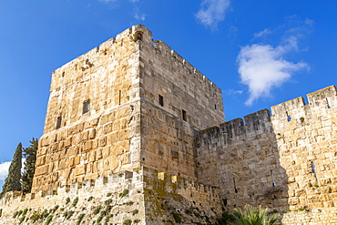 View of Old City Wall at Jaffa Gate, Old City, UNESCO World Heritage Site, Jerusalem, Israel, Middle East