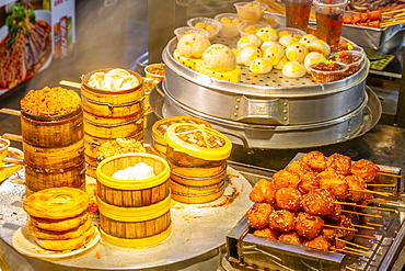 Local Chinese food in Kuanxiangzi Alley at night, Chengdu, Sichuan Province, People's Republic of China, Asia