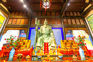 View of Emperor Yu's Palace in Arhat Buddhist Temple, Yuzhong District, Chongqing, China, Asia