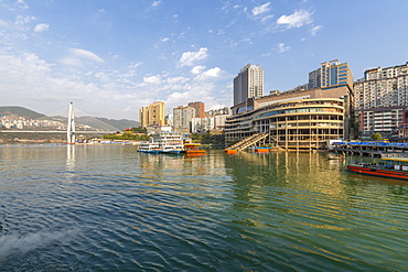 View of Enshi City on the Yangtze River, Badong County, People's Republic of China, Asia