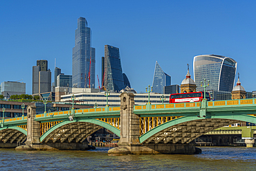 View of Southwark Bridge and the City of London in the background, London, England, United Kingdom, Europe