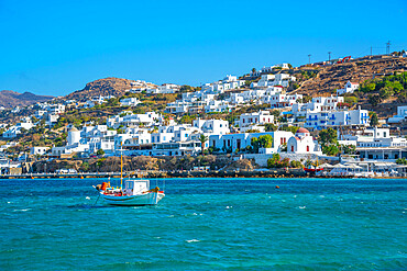 View of boats in harbour, Mykonos Town, Mykonos, Cyclades Islands, Greek Islands, Aegean Sea, Greece, Europe