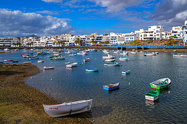 View of Baha de Arrecife Marina and surrounded by shops, bars and restaurants, Arrecife, Lanzarote, Canary Islands, Spain, Atlantic, Europe