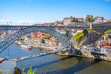 View of the Dom Luis I bridge over Douro River and terracota rooftops, UNESCO World Heritage Site, Porto, Norte, Portugal, Europe