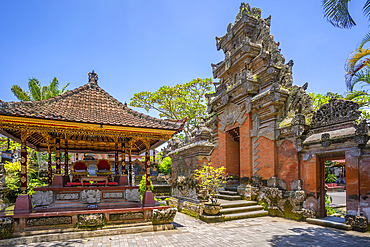 View of Ubud Palace, Puri Saren Agung Temple, Ubud, Kabupaten Gianyar, Bali, Indonesia, South East Asia, Asia