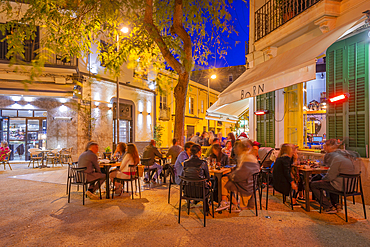 View of restaurant and bar in Dalt Vila at dusk, UNESCO World Heritage Site, Ibiza Town, Eivissa, Balearic Islands, Spain, Mediterranean, Europe