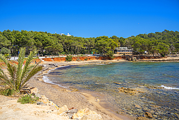 View of beach and restaurant at Cala Nieves, Santa Eularia des Riu, Ibiza, Balearic Islands, Spain, Mediterranean, Europe