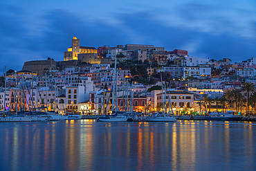 View of Cathedral and Dalt Vila overlooking harbour at dusk, Ibiza Town, Eivissa, Balearic Islands, Spain, Mediterranean, Europe