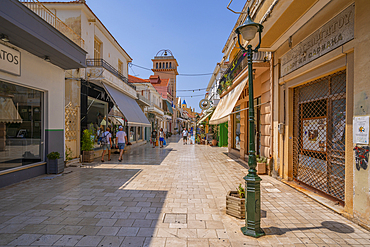 View of shopping street in Argostoli, capital of Cephalonia, Argostolion, Kefalonia, Ionian Islands, Greek Islands, Greece, Europe