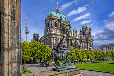 View of Berlin Cathedral from Altes Museum, UNESCO World Heritage Site, Museum Island, Mitte, Berlin, Germany, Europe