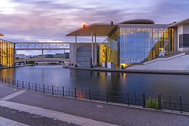 View of the River Spree and the Marie-Elisabeth-Luders-Haus at sunset, German Parliament building, Mitte, Berlin, Germany, Europe