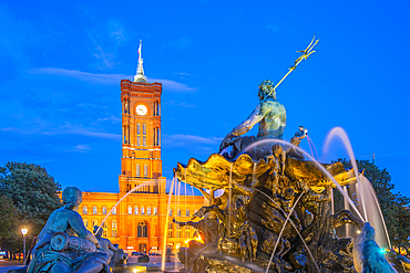 View of Rotes Rathaus (Town Hall) and Neptunbrunnen fountain at dusk, Panoramastrasse, Berlin, Germany, Europe