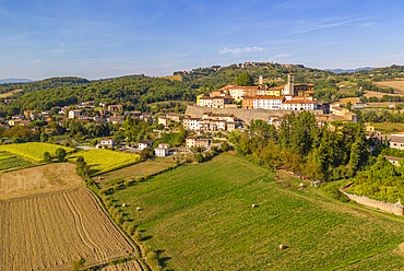 Elevated view of farmland, landscape and town, Monterchi, Province of Arezzo, Italy, Europe