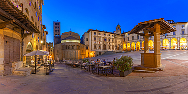 View of architecture in Piazza Grande at dusk, Arezzo, Province of Arezzo, Tuscany, Italy, Europe