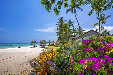 View of Beach at Trou-aux-Biches and turquoise Indian Ocean on sunny day, Trou-aux-Biches, Mauritius, Indian Ocean, Africa