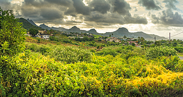 View of Pieter Both and Long Mountain, Nouvelle Decouverte, Mauritius, Indian Ocean, Africa