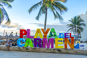 View of Playa Del Carmen letters sign on 5th Avenue, Playa del Carmen, Quintana Roo, Caribbean Coast, Yucatan Peninsula, Riviera Maya, Mexico, North America